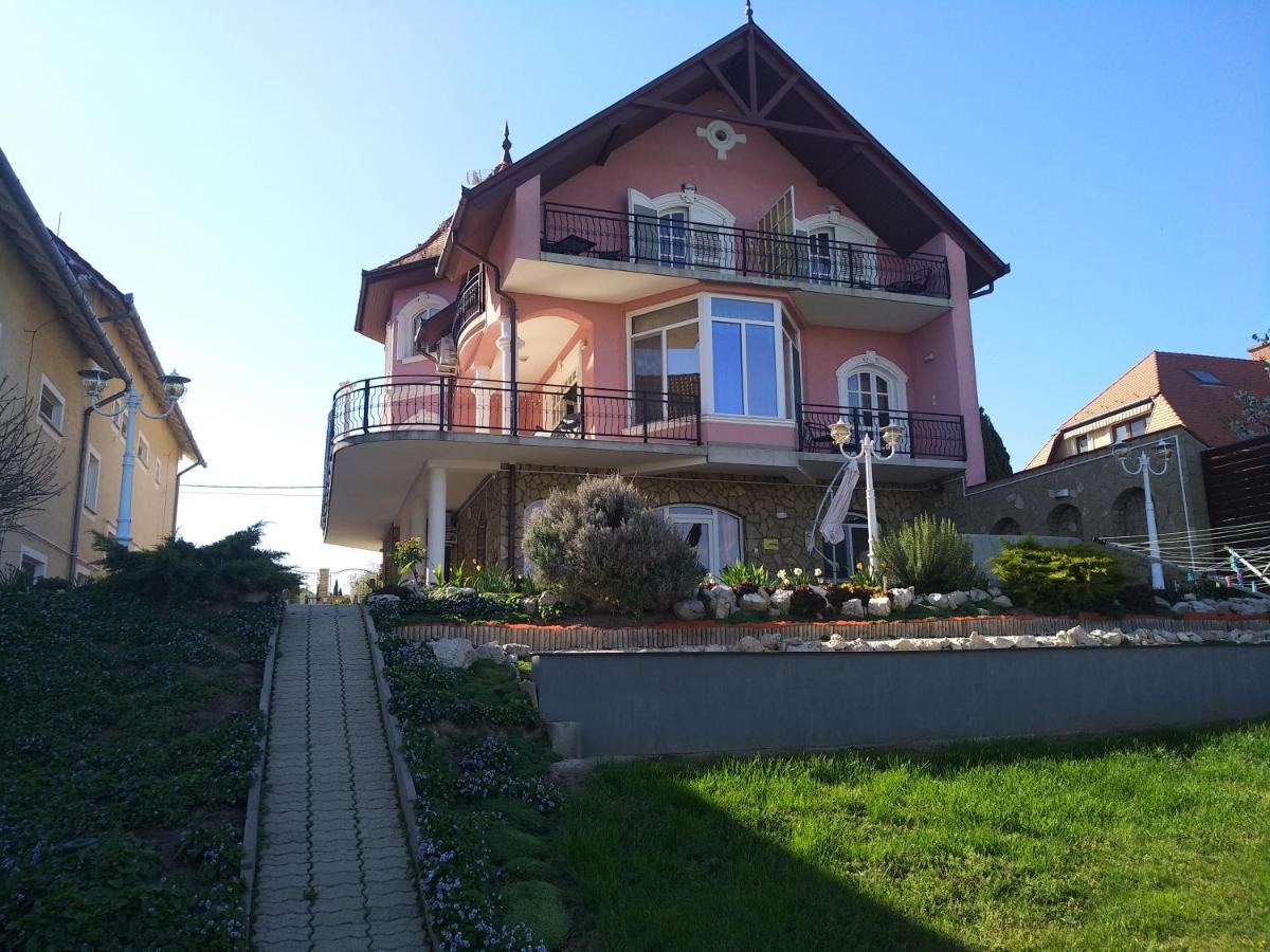 Manor Villa Hévíz Dış mekan fotoğraf